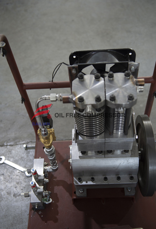 3m3 Reciprocating Oxygen Compressor para sa Cylinder Foster Booster